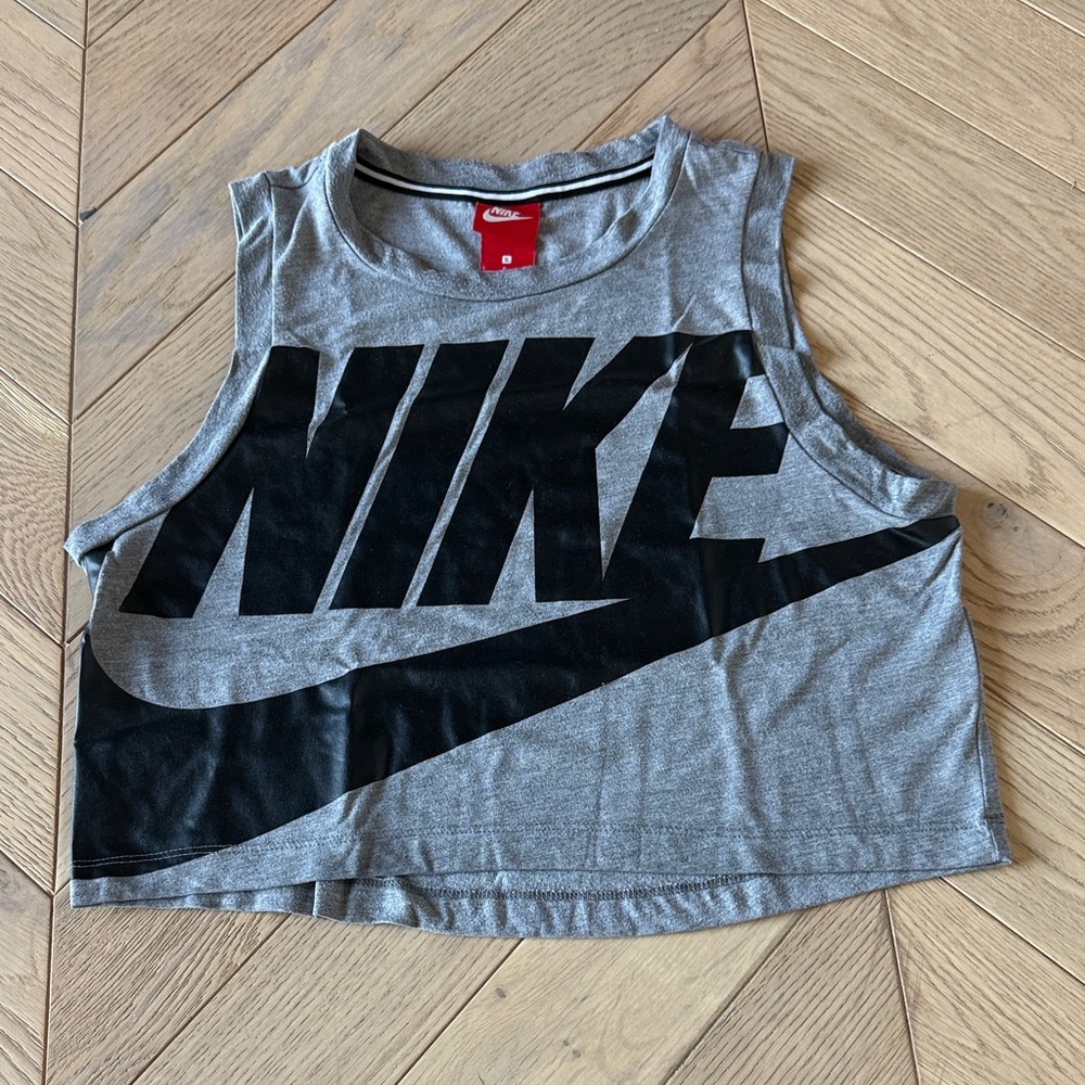 NIKE CROP TANK